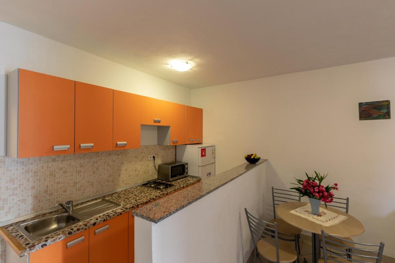 Apartman Kristo ヴィル エクステリア 写真